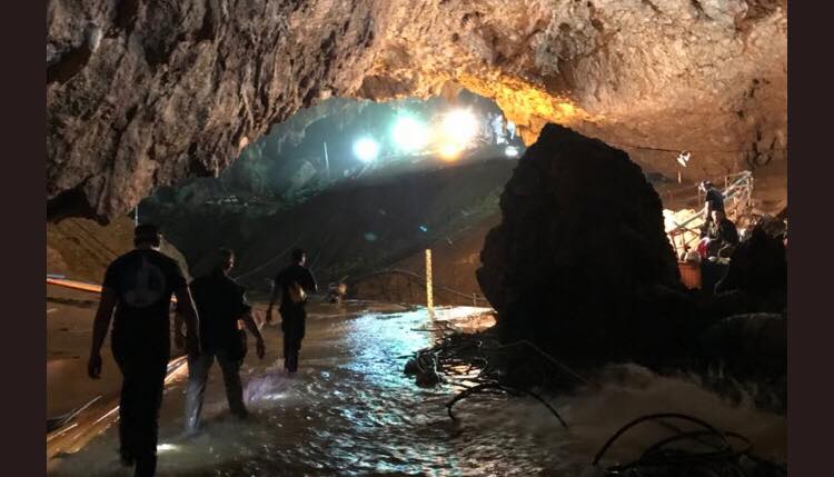 Thailand: Nu er dreng nummer 11 blevet reddet ud af grotten
