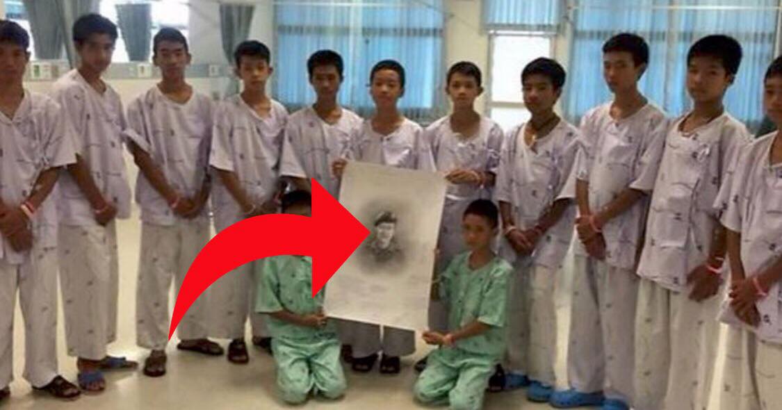 Thailand: fodbolddrengene får tragisk besked på hospitalet - ''Alle sammen græd''